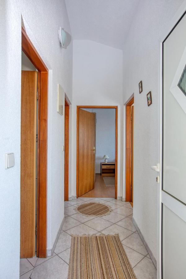 Apartments With A Parking Space Zablace, Sibenik - 4219 المظهر الخارجي الصورة