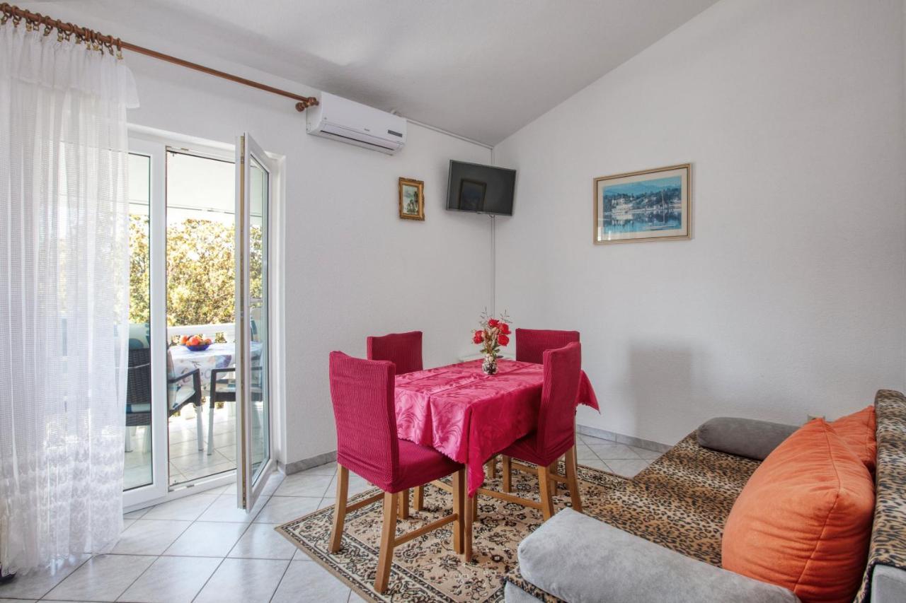 Apartments With A Parking Space Zablace, Sibenik - 4219 المظهر الخارجي الصورة