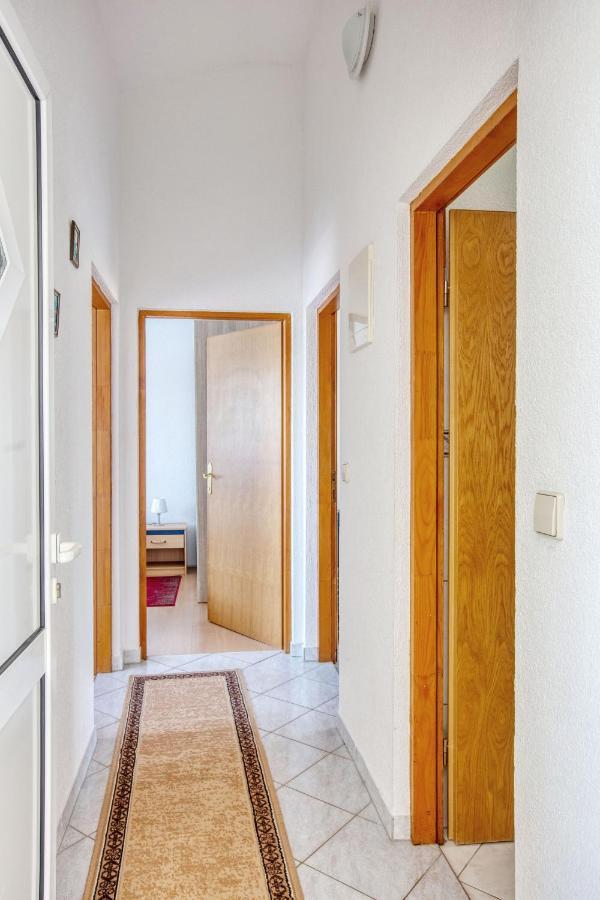 Apartments With A Parking Space Zablace, Sibenik - 4219 المظهر الخارجي الصورة