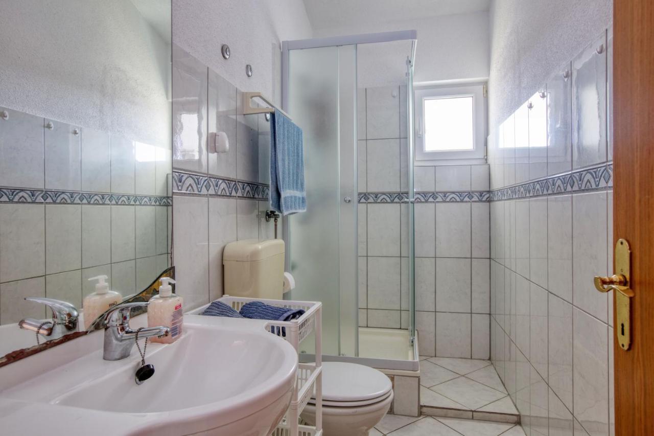 Apartments With A Parking Space Zablace, Sibenik - 4219 المظهر الخارجي الصورة
