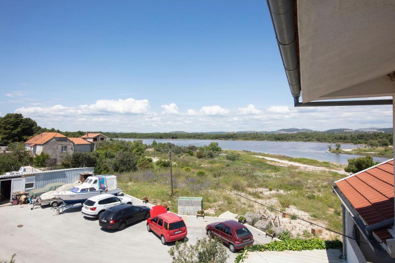 Apartments With A Parking Space Zablace, Sibenik - 4219 المظهر الخارجي الصورة