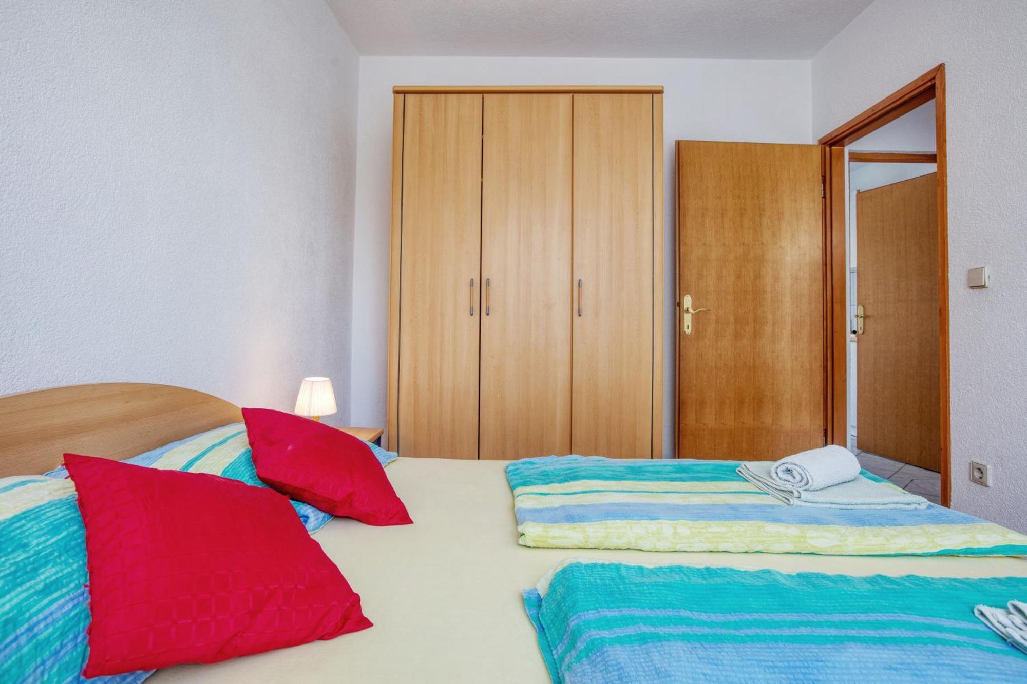 Apartments With A Parking Space Zablace, Sibenik - 4219 الغرفة الصورة